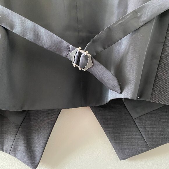 Express Men's 3-Piece Suit - Charcoal Gray - 40R/34×32 - Wool Blend - Vest Inclu - Picture 7 of 10